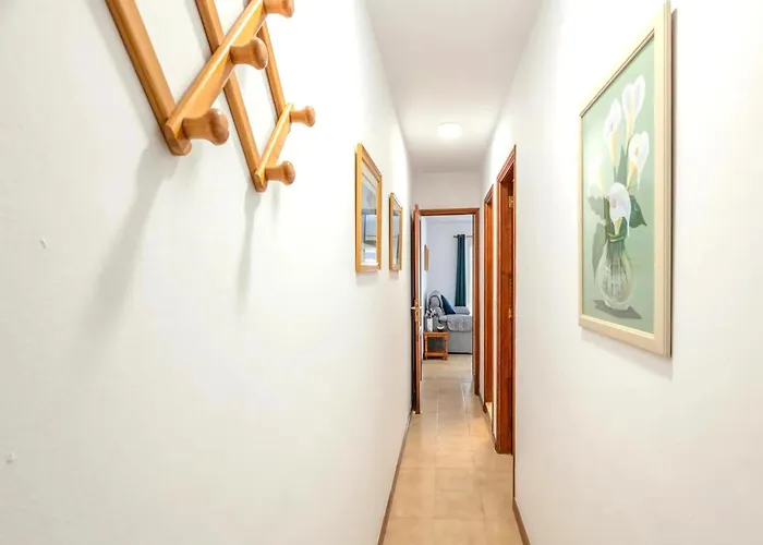 Lägenhet Cascajos Beachfront For 3