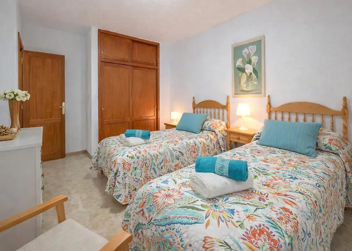 Cascajos Beachfront For 3 Apartament *